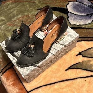 Beautiful Jeffrey Campbell loafers
